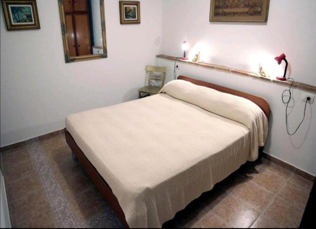 Apartment Giulio - 10Mt To The Beach Rovinj Exterior photo